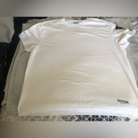 True Religion - Picture 1 of 2